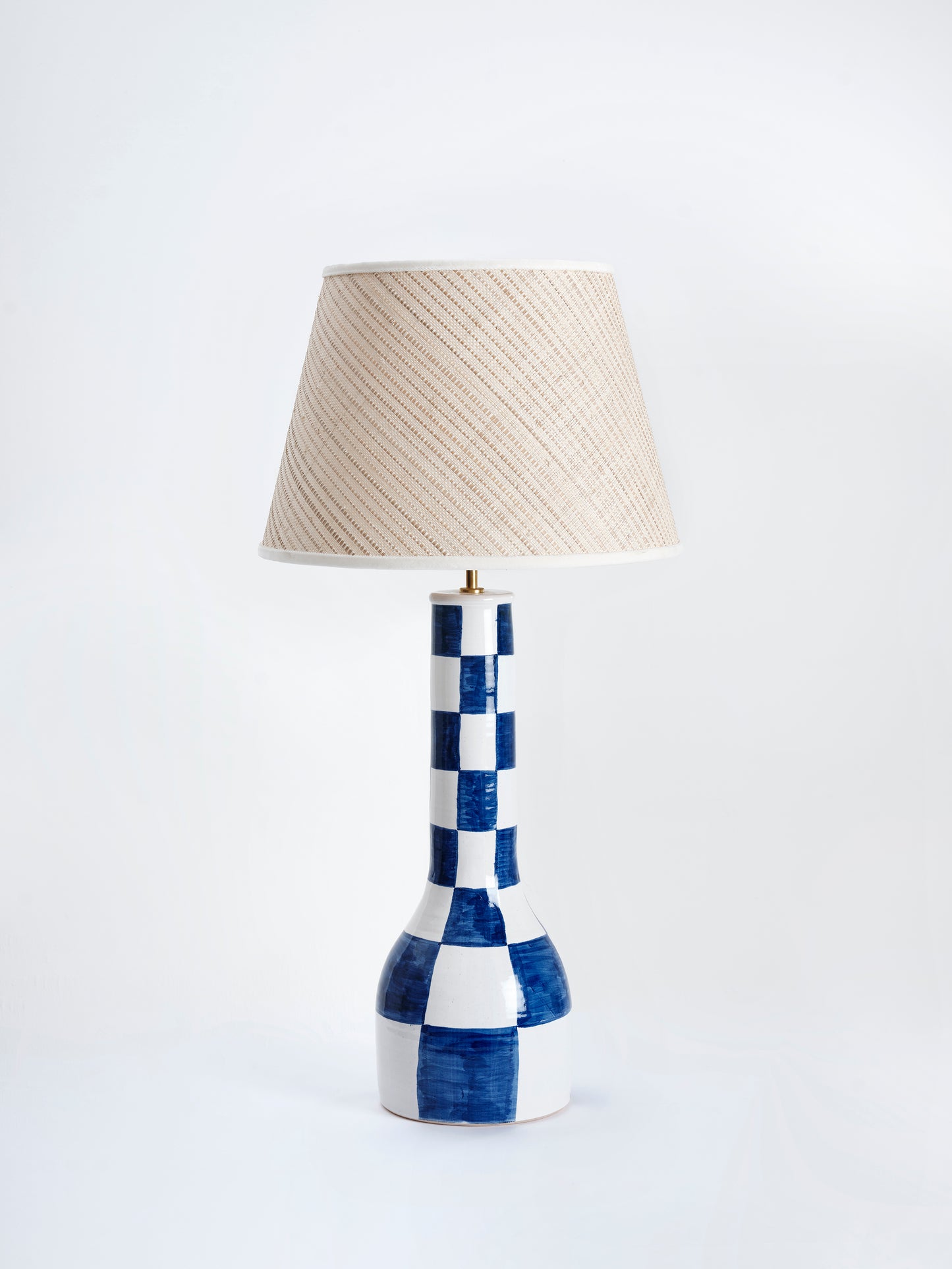 Rattan Raffia avec trim en velours cremeux