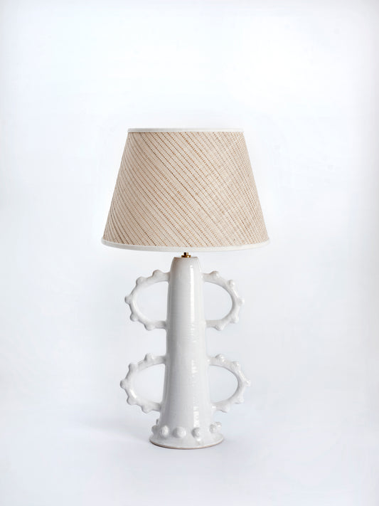 Studio B Lamp Base All White. ES x Kinkatou